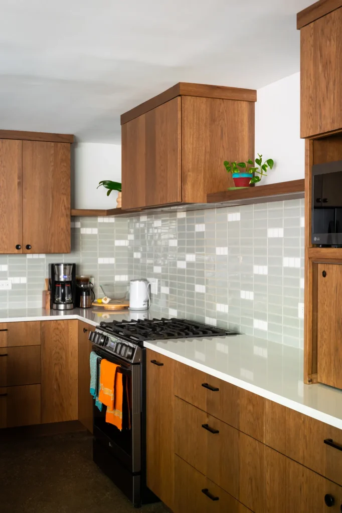 Frameless Stained Hood