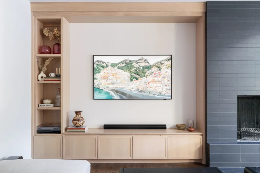 RSWO Entertainment Center Built-In
