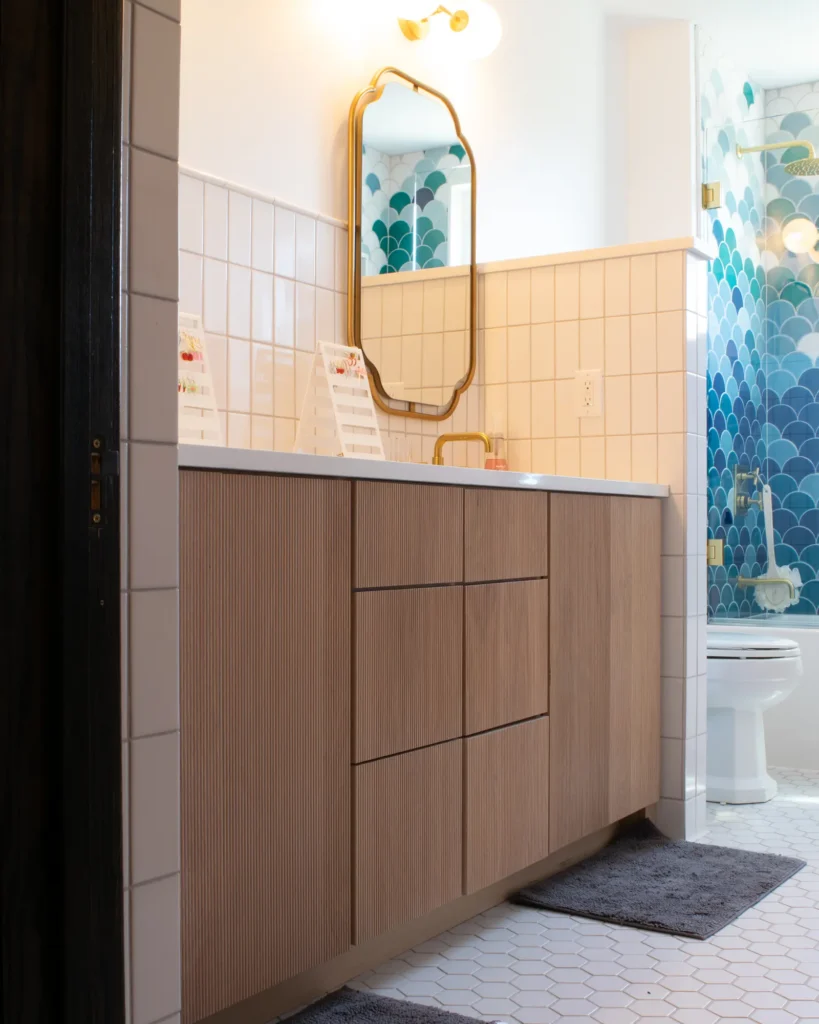 Reeded RSWO Bathroom Vanity