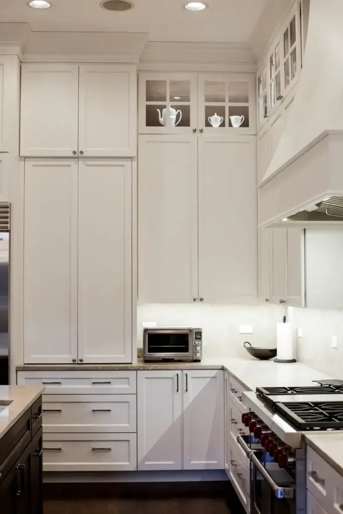 White Kitchen Overlay